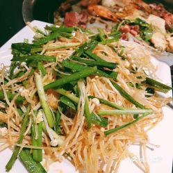 杭州爆料韭菜视频,视频揭露惊人真相，网友热议不已  第2张